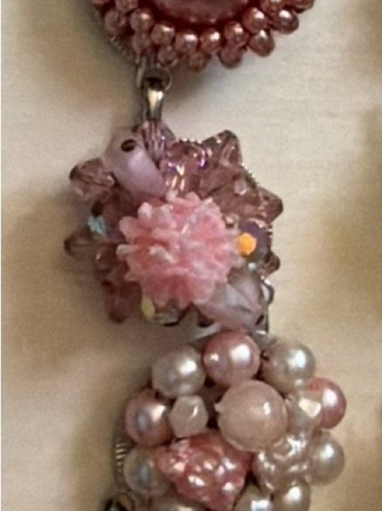 Jewelry - Pink Cluster Bracelet Vintage Vibe